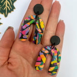 Rainbow Black Curved Arches